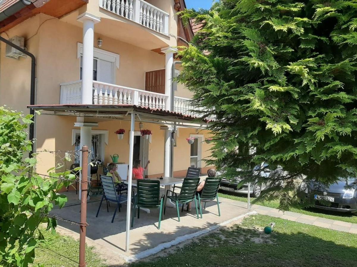Attila Vendégház Hévíz Exterior foto