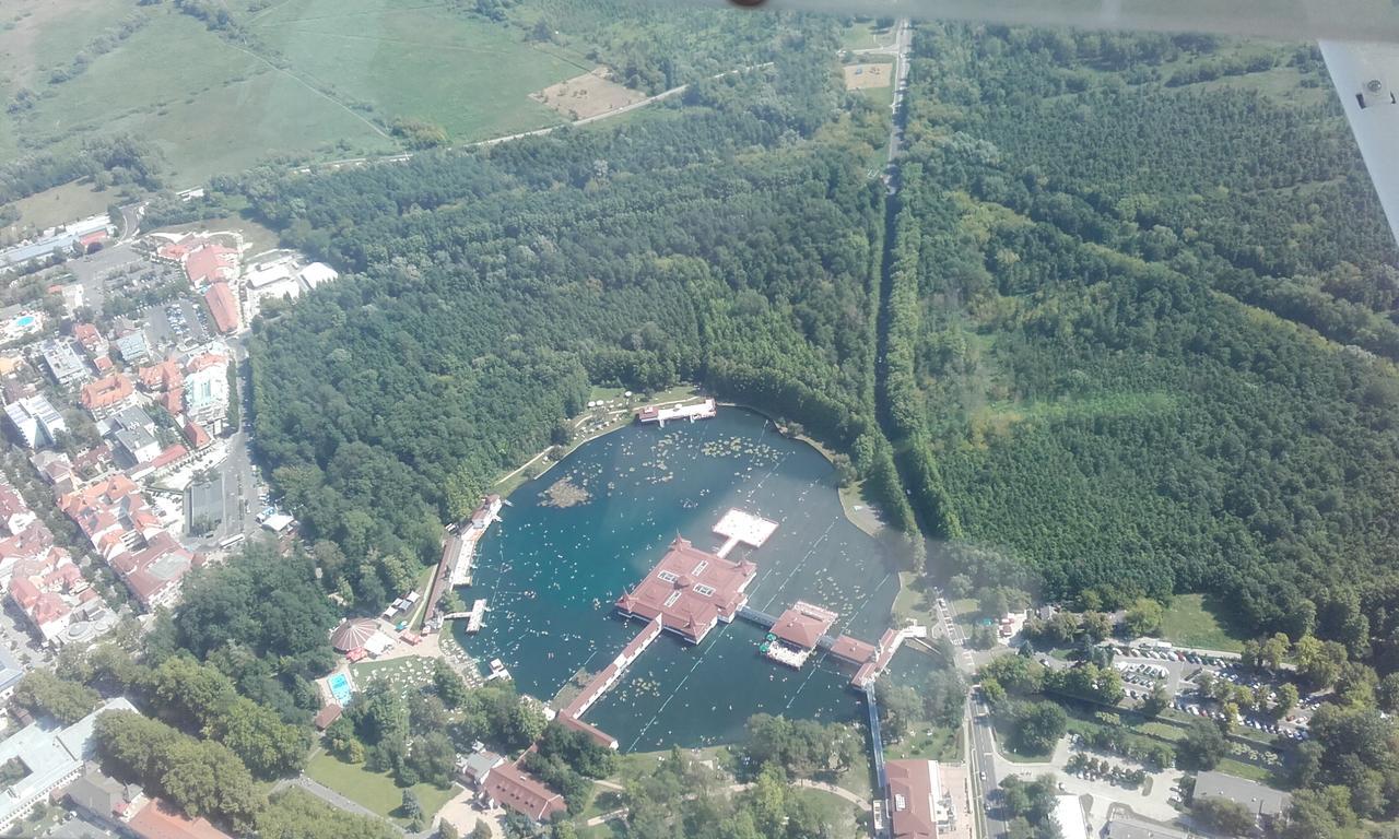 Attila Vendégház Hévíz Exterior foto